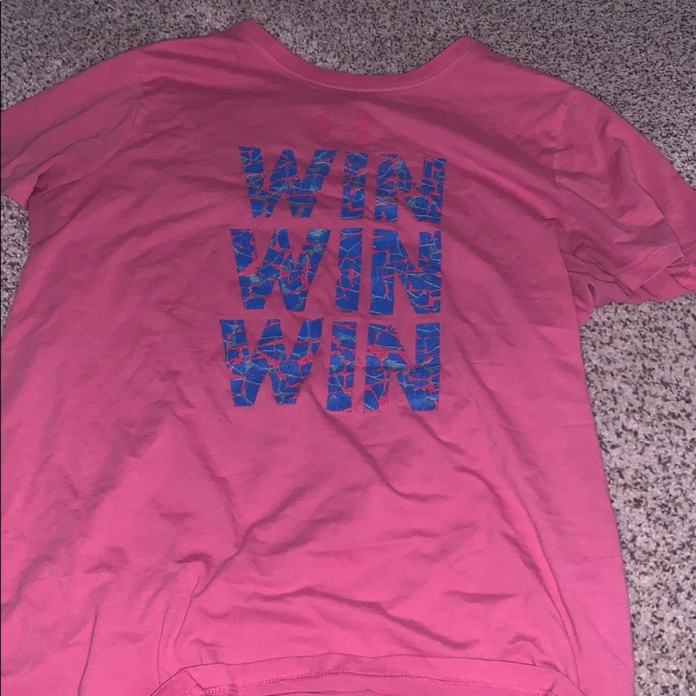 Under armor win athletic shirt